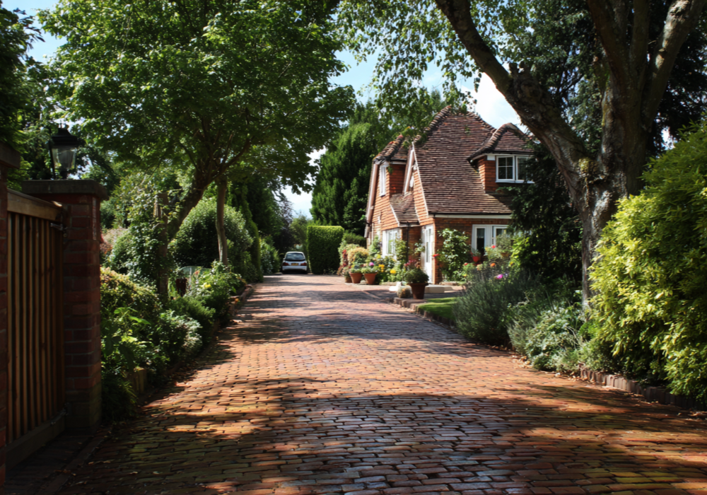 driveway cleaning in powys wales